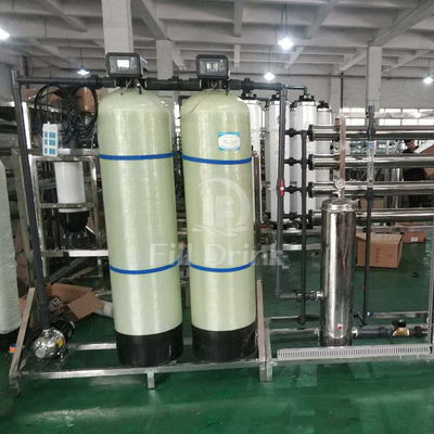 Machine de traitement de l'eau de RO de filtre du système de traitement de l'eau de RO de 1500LPH Monoblock FRP
