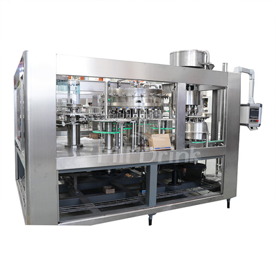 Machine de remplissage carbonatée de boissons de bouteille d'ANIMAL FAMILIER 3 dans 1 machine de remplissage liquide de Monoblock